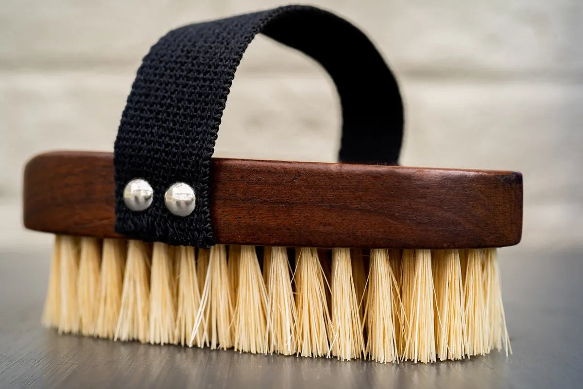 Natural Bristle Dry Body Brush — Exfoliating Massage Brush for Smooth, Glowing Skin